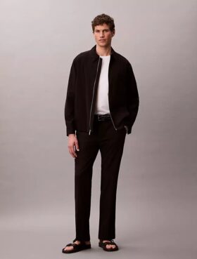 Pantaloni drepți din seersucker