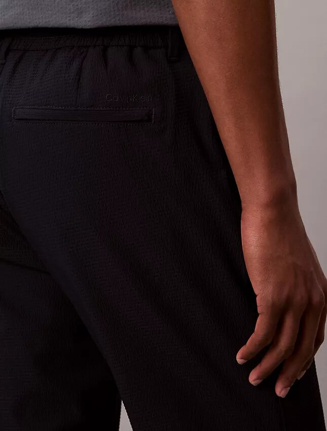 Pantaloni drepți din seersucker Pantaloni drepți din seersucker