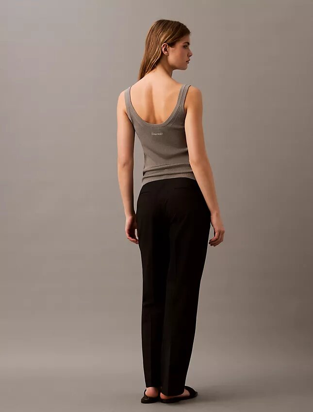 Pantaloni drepți, rafinați, cu elasticitate Pantaloni drepți, rafinați, cu elasticitate