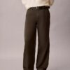 Pantaloni drepți, relaxați, conici