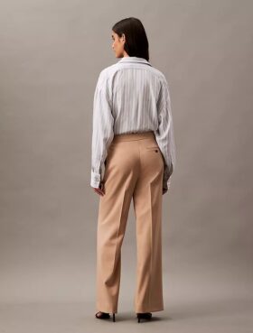 Pantaloni evazați din amestec de gabardină de lână