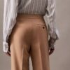 Pantaloni evazați din amestec de gabardină de lână
