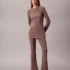 Pantaloni evazați din tricot, croiți pe măsură, fără nasturi