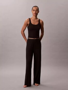 Pantaloni largi din modal elastic cu cusături în picătură