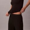 Pantaloni largi din modal elastic cu cusături în picătură