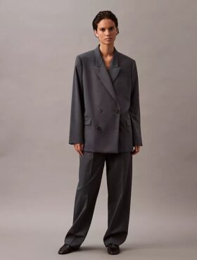 Pantaloni plisați din amestec de gabardină de lână