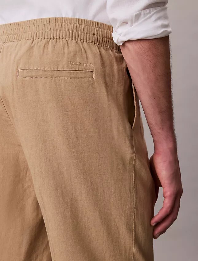 Pantaloni plisați din amestec de in, cu talie elastică Pantaloni plisați din amestec de in, cu talie elastică