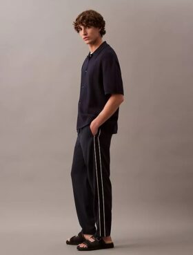 Pantaloni relaxați, conici, fără fermoar Pantaloni relaxați, conici, fără fermoar