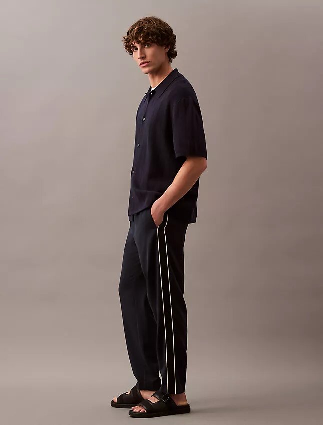 Pantaloni relaxați, conici, fără fermoar Pantaloni relaxați, conici, fără fermoar