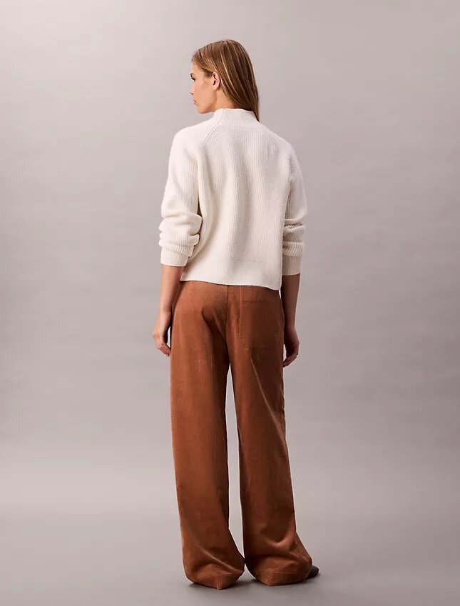 Pantaloni relaxați din velur Pantaloni relaxați din velur
