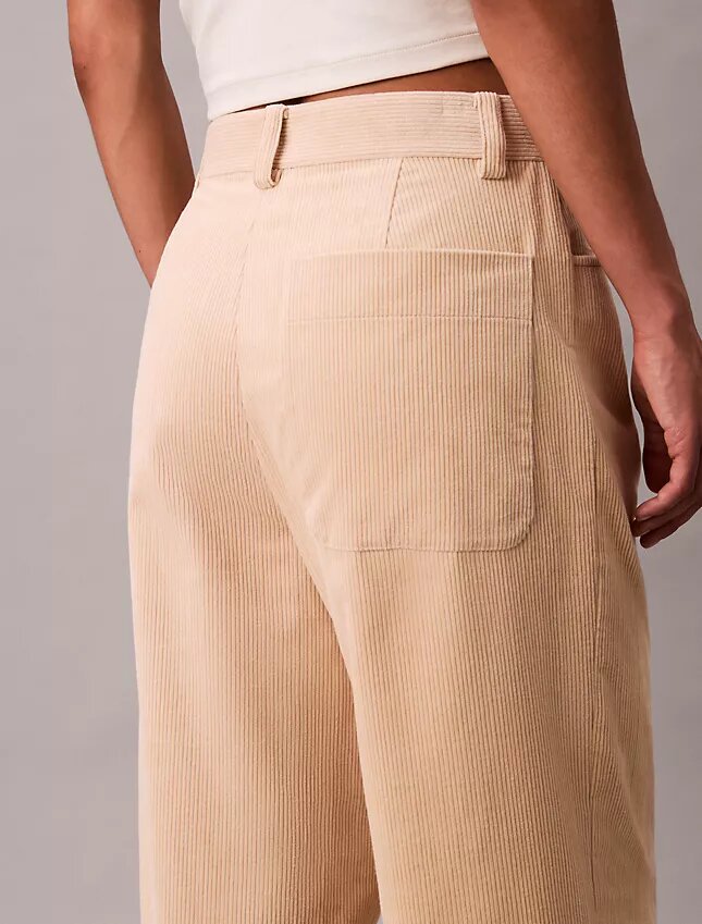 Pantaloni relaxați din velur Pantaloni relaxați din velur