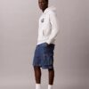 Pantaloni scurți cargo din denim în stilul anilor ’90 Pantaloni scurți cargo din denim în stilul anilor ’90