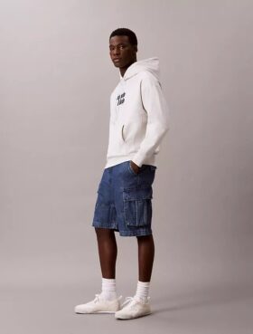 Pantaloni scurți cargo din denim în stilul anilor ’90