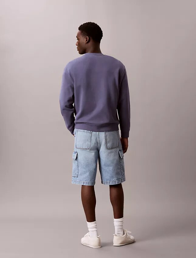 Pantaloni scurți cargo din denim în stilul anilor ’90 Pantaloni scurți cargo din denim în stilul anilor ’90
