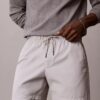 Pantaloni scurți chino din Cotton Stretch, cu talie elastică Pantaloni scurți chino din Cotton Stretch, cu talie elastică