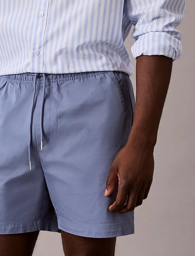 Pantaloni scurți chino din Cotton Stretch, cu talie elastică Pantaloni scurți chino din Cotton Stretch, cu talie elastică