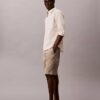 Pantaloni scurți chino largi în stilul anilor ’90 Pantaloni scurți chino largi în stilul anilor ’90
