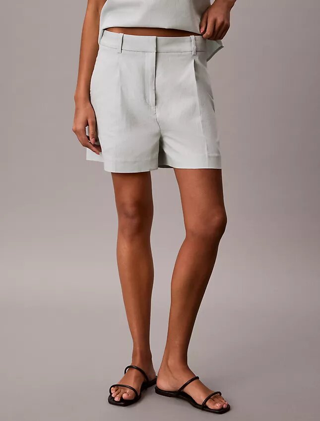 Pantaloni scurți croiți din amestec de in Pantaloni scurți croiți din amestec de in