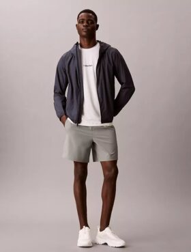 Pantaloni scurți cu monogramă țesută Pantaloni scurți cu monogramă țesută