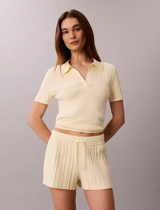 Pantaloni scurți cu talie elastică Pantaloni scurți cu talie elastică