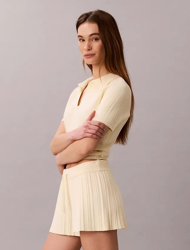 Pantaloni scurți cu talie elastică Pantaloni scurți cu talie elastică