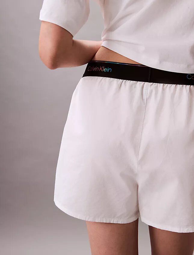 Pantaloni scurți de dormit din poplin cu logo Pride Pantaloni scurți de dormit din poplin cu logo Pride