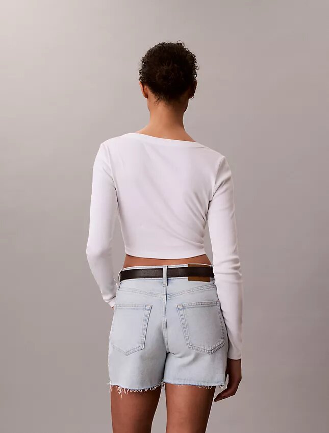Pantaloni scurți din denim cu talie înaltă Pantaloni scurți din denim cu talie înaltă