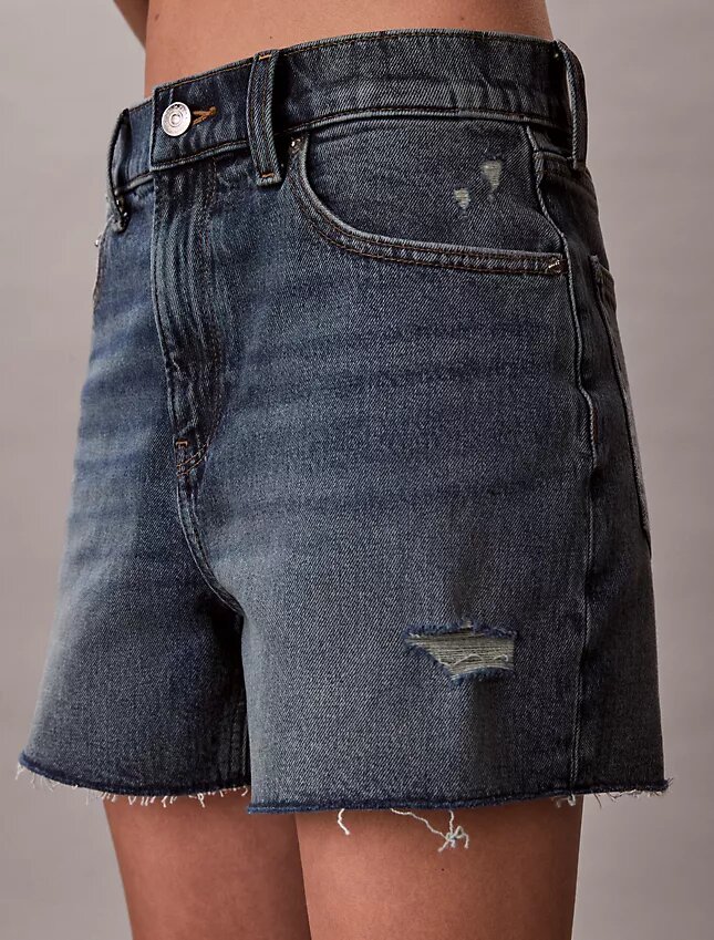 Pantaloni scurți din denim cu talie înaltă Pantaloni scurți din denim cu talie înaltă