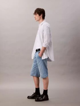 Pantaloni scurți din denim în stil carpenter din anii ’90