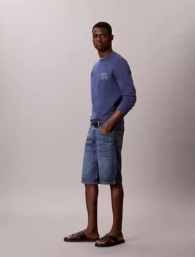 Pantaloni scurți din denim în stilul anilor ’90