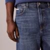 Pantaloni scurți din denim în stilul anilor ’90