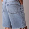 Pantaloni scurți din denim în stilul anilor ’90 Pantaloni scurți din denim în stilul anilor ’90