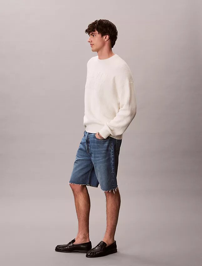 Pantaloni scurți din denim în stilul anilor ’90 Pantaloni scurți din denim în stilul anilor ’90