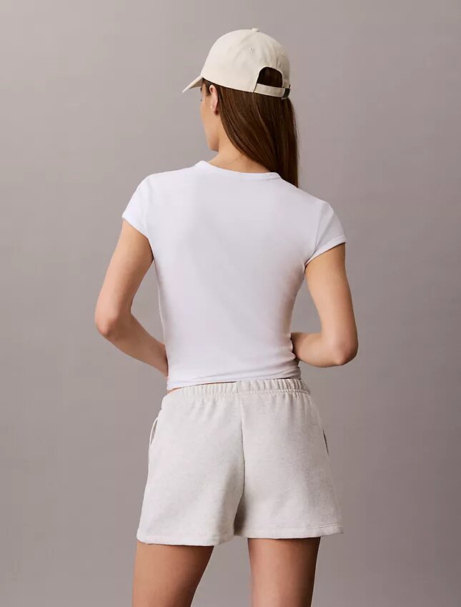 Pantaloni scurți din fleece cu logo de arhivă Pantaloni scurți din fleece cu logo de arhivă