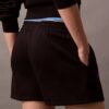 Pantaloni scurți din fleece Monologo Pantaloni scurți din fleece Monologo