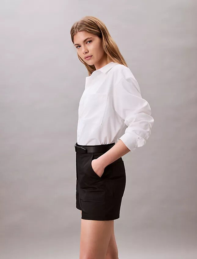 Pantaloni scurți din satin de bumbac Pantaloni scurți din satin de bumbac