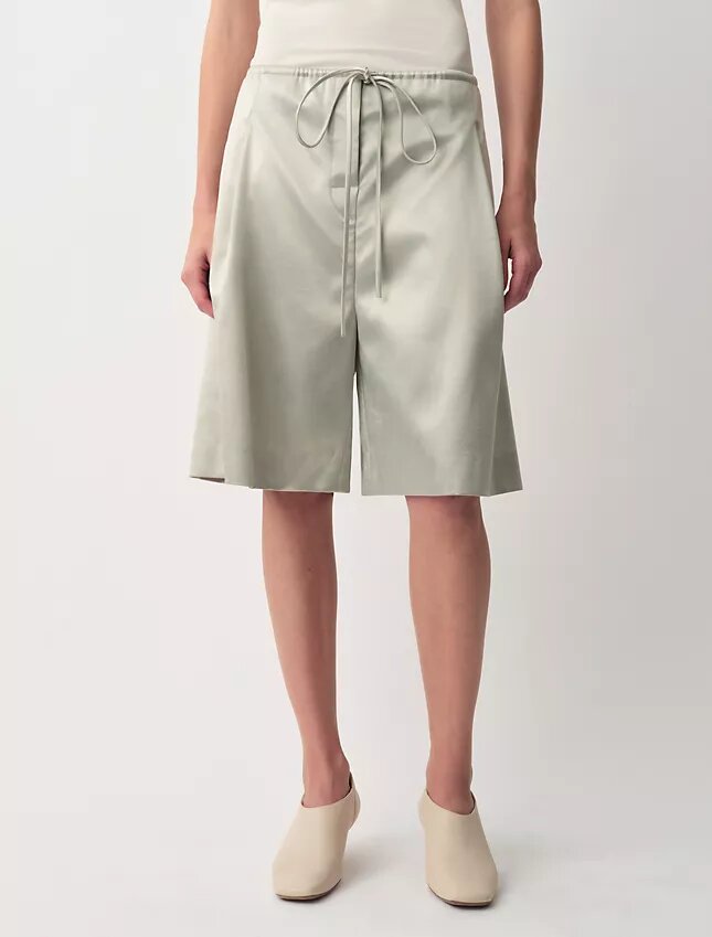 Pantaloni scurți din satin Mica Pantaloni scurți din satin Mica