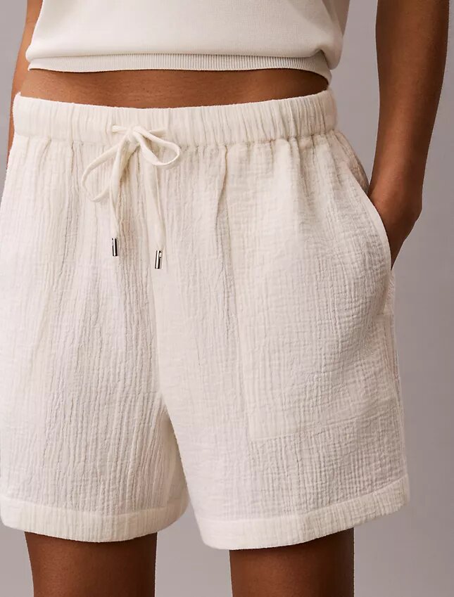 Pantaloni scurți din tifon dublu, cu talie elastică Pantaloni scurți din tifon dublu, cu talie elastică