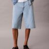 Pantaloni scurți largi în stilul anilor ’90 Pantaloni scurți largi în stilul anilor ’90