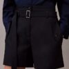 Pantaloni scurți utilitari din amestec de lână cu model în zig-zag Pantaloni scurți utilitari din amestec de lână cu model în zig-zag