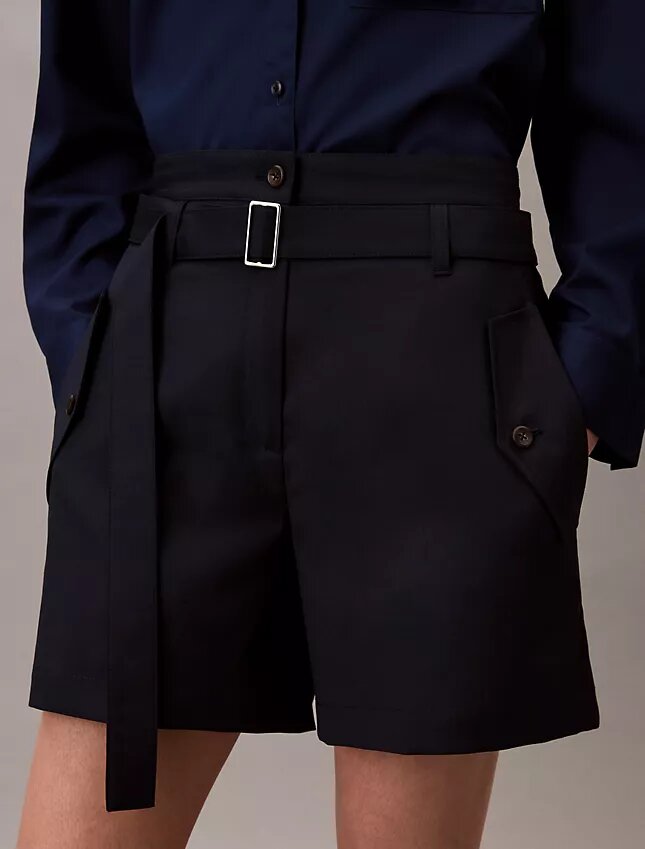Pantaloni scurți utilitari din amestec de lână cu model în zig-zag Pantaloni scurți utilitari din amestec de lână cu model în zig-zag