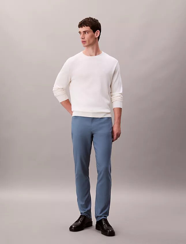 Pantaloni slim cu 5 buzunare Pantaloni slim cu 5 buzunare