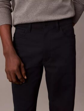 Pantaloni standard drepți, elastici, cu 5 buzunare