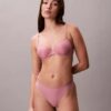 Perfectly Fit ultralegăuș, cu căptușeală ușoară, care se potrivește perfect Perfectly Fit ultralegăuș, cu căptușeală ușoară, care se potrivește perfect