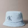 Pălărie tip bucket din denim spălat cu logo brodat