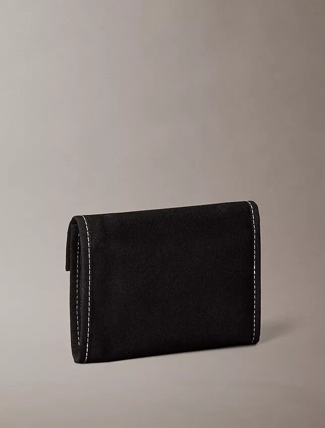 Portofel clasic Heritage cu trei compartimente Portofel clasic Heritage cu trei compartimente