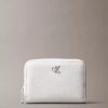 Portofel minimalist cu clapetă și fermoar, cu Monogram Portofel minimalist cu clapetă și fermoar, cu Monogram
