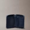 Portofel pătrat cu fermoar și logo metalizat Portofel pătrat cu fermoar și logo metalizat