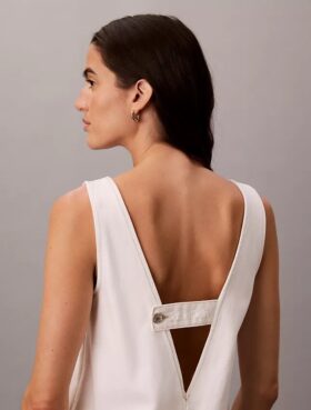 Rochie dreaptă din denim cu decolteu în V