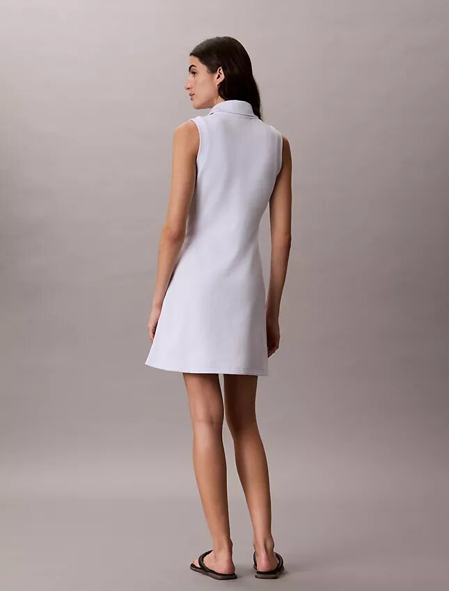 Rochie fără mâneci din French Terry cu fermoar de 1/4 Rochie fără mâneci din French Terry cu fermoar de 1/4